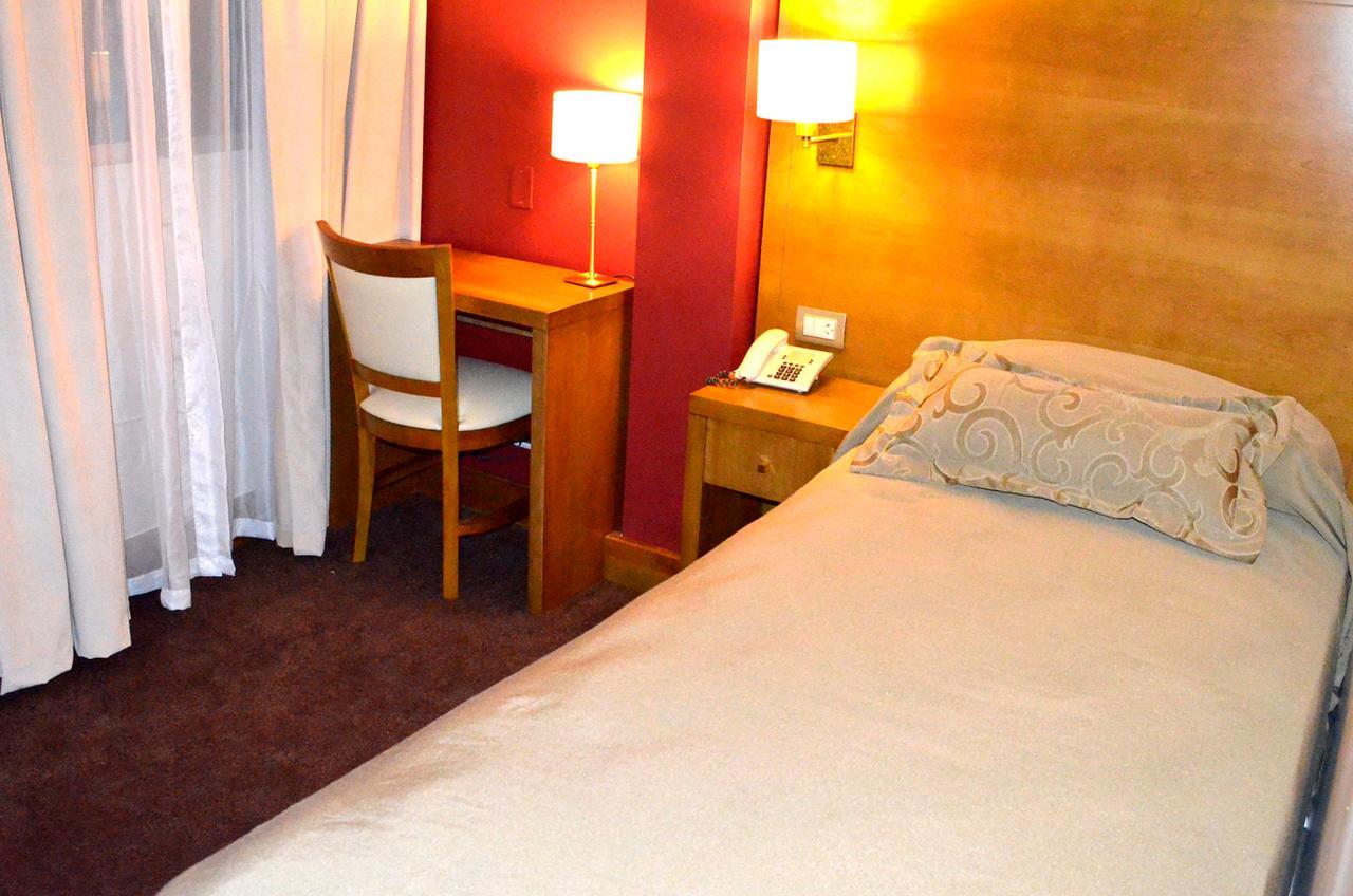 Hotel Coventry Santiago del Estero Esterno foto